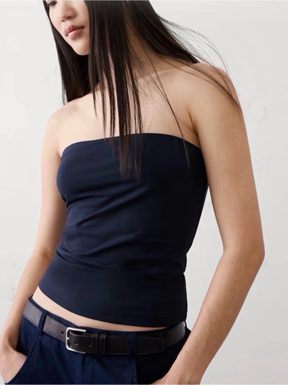 Banana Republic Black Strapless
Tube Top - Soft Stretch NWT